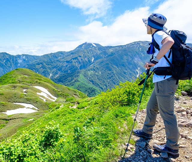 登山を楽しむ